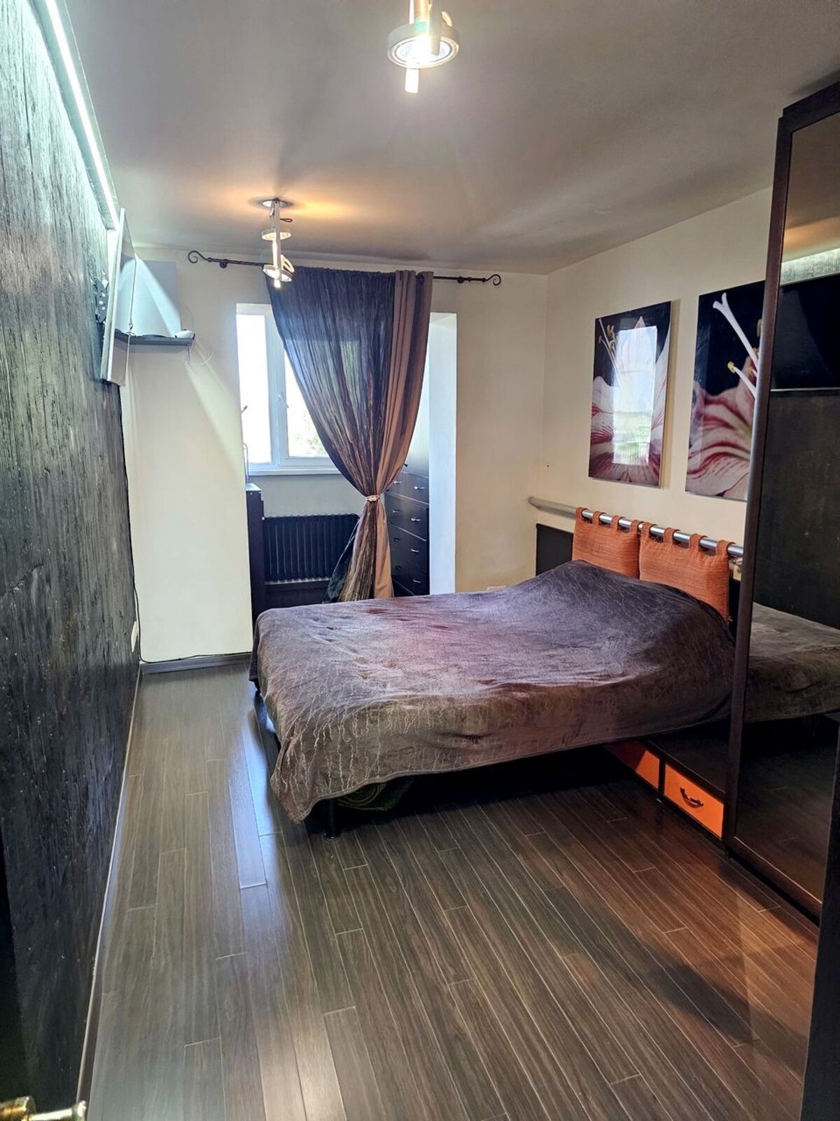 Продажа 3-комнатной квартиры 68 м², Терещенковская ул., 2