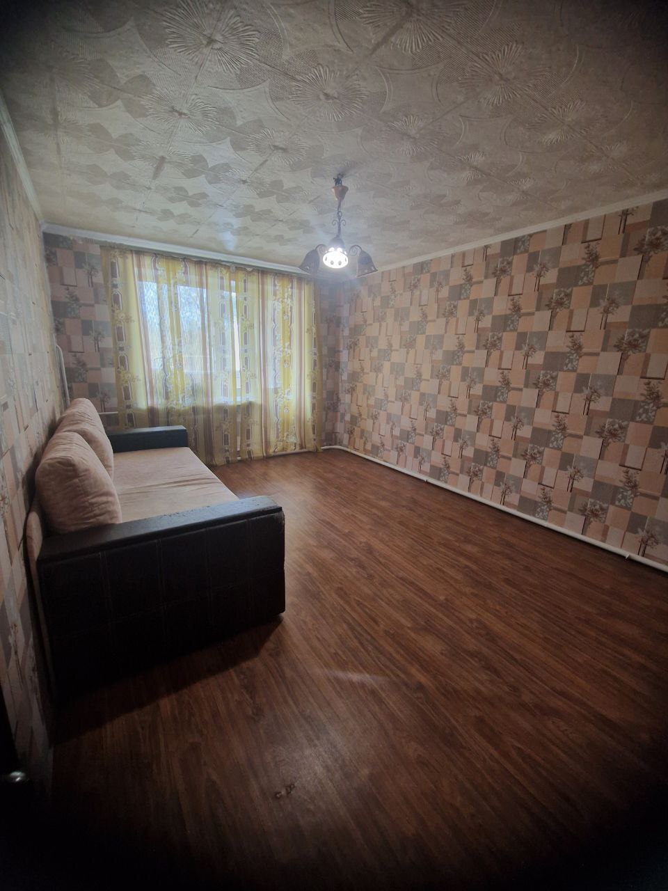 Продажа квартиры со свободной планировкой 61.5 м², Ентузіастів