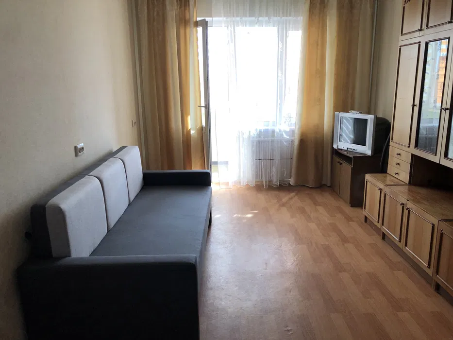 Продажа 1-комнатной квартиры 38 м²