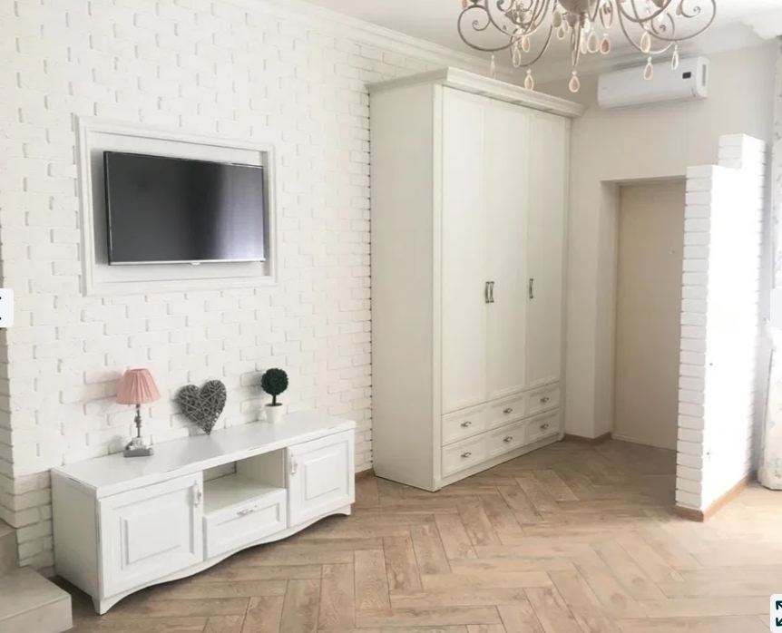 Оренда будинку 140 м², Дачная вул.