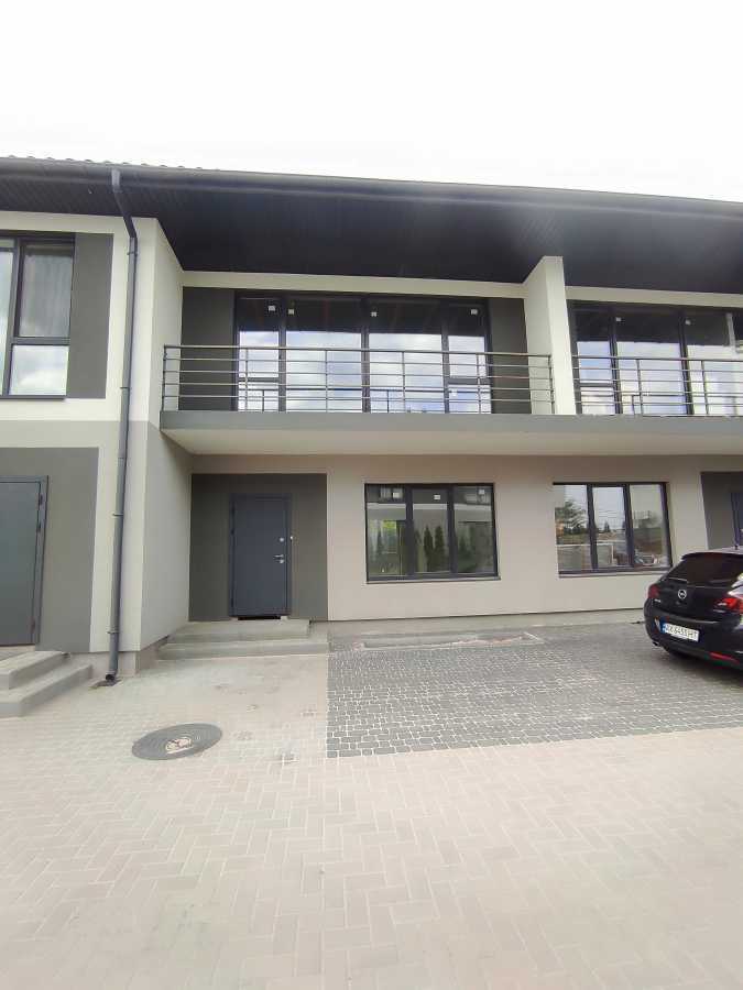 Продажа 4-комнатной квартиры 125 м², Святищенская ул.