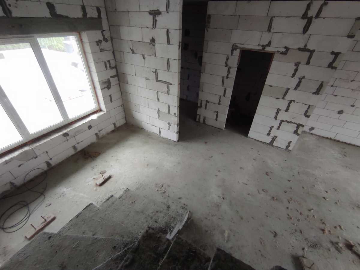 Продажа 4-комнатной квартиры 125 м², Святищенская ул.