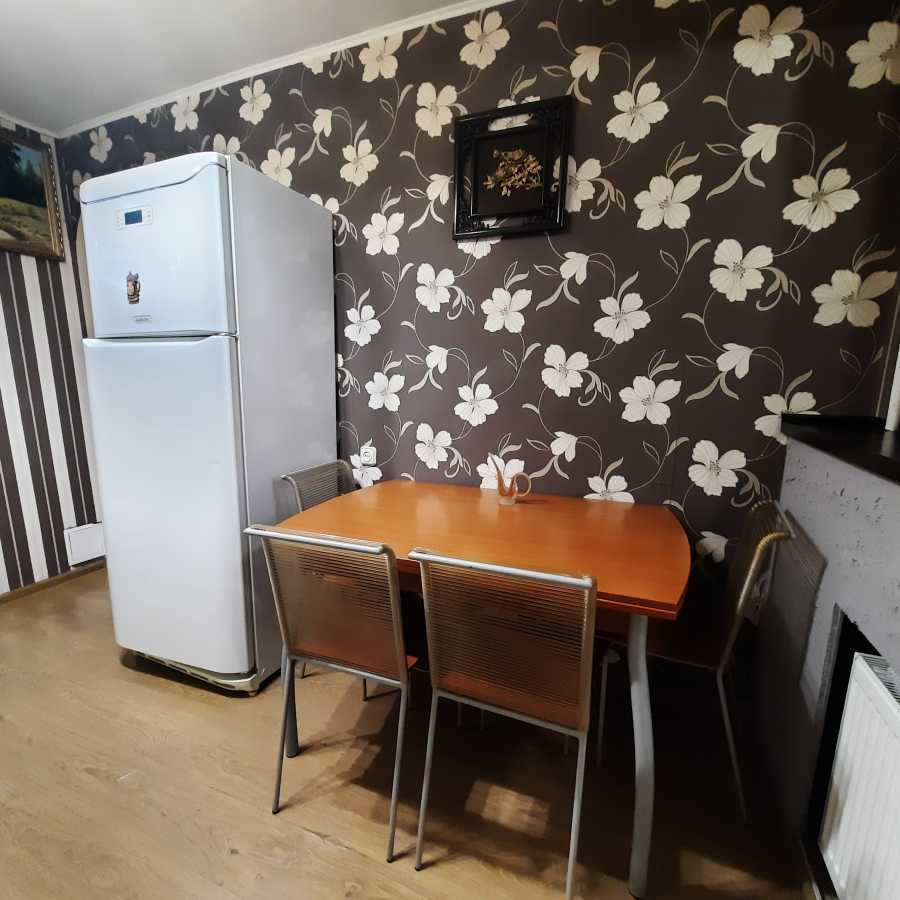 Продажа 3-комнатной квартиры 75.7 м², Владимира Антоновича ул., 152