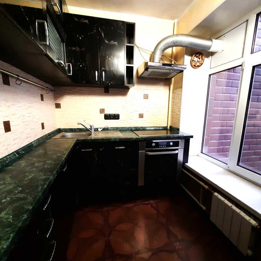 Продажа 3-комнатной квартиры 75.7 м², Владимира Антоновича ул., 152