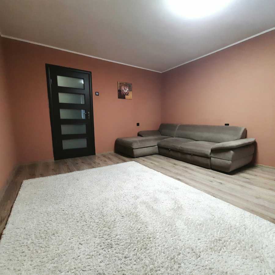 Продажа 3-комнатной квартиры 75.7 м², Владимира Антоновича ул., 152