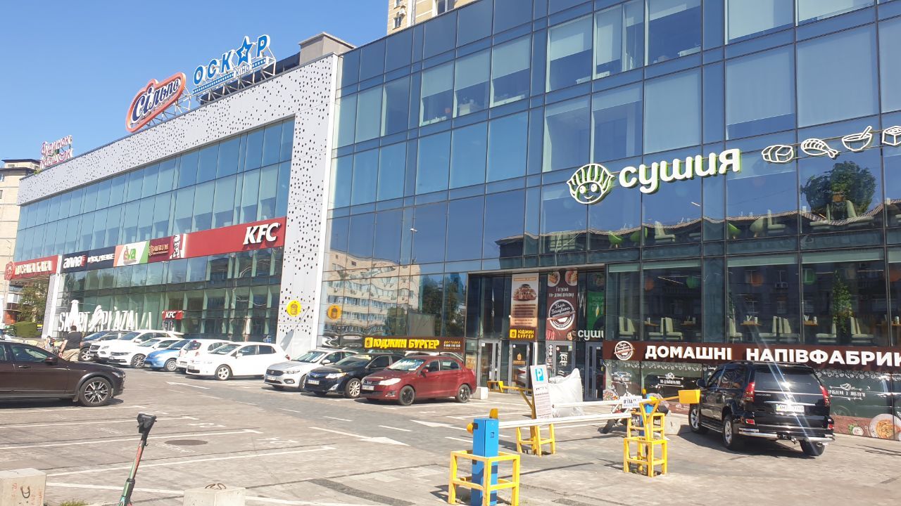 Оренда торговельного приміщення 110 м², Перемоги просп., 26