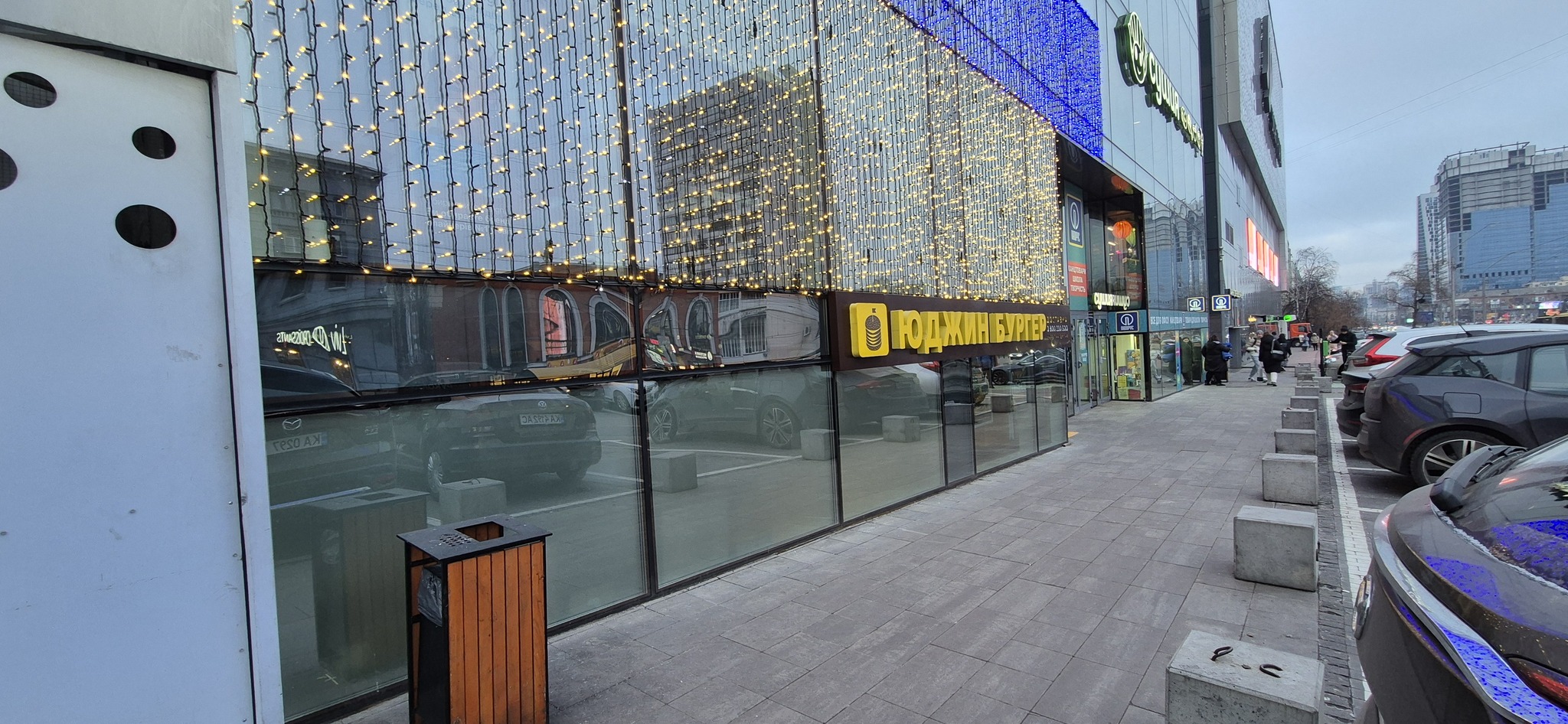 Оренда торговельного приміщення 110 м², Перемоги просп., 26