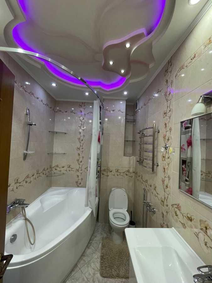 Аренда 1-комнатной квартиры 60 м², Авиаконструктора Игоря Сикорского ул., 1Б