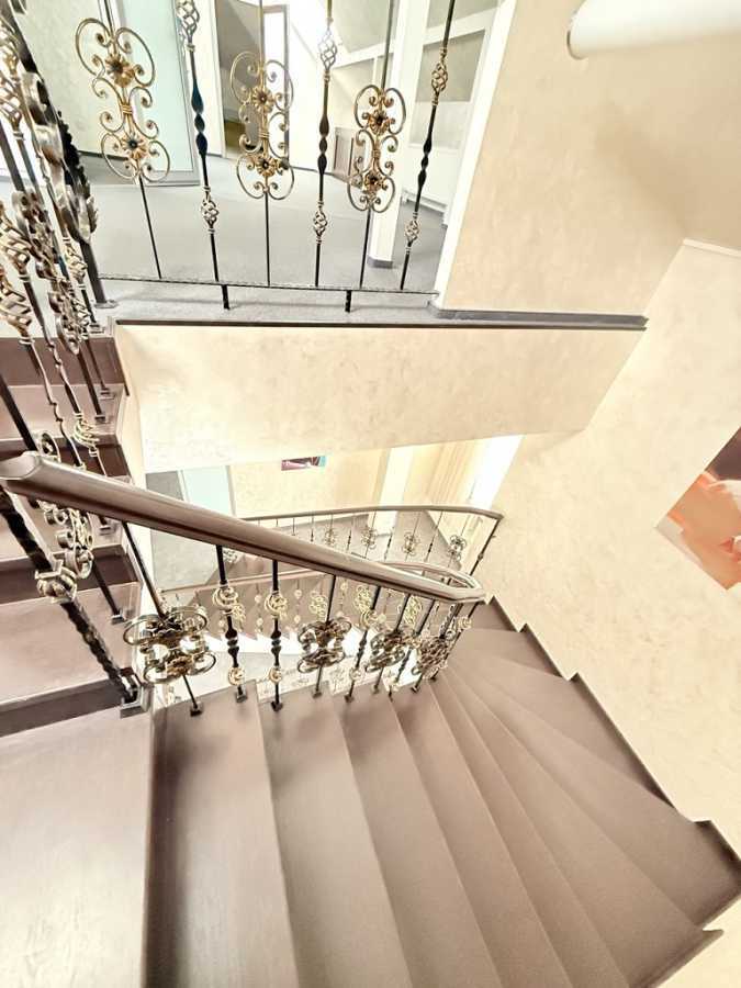 Аренда офиса 500 м², Генерала Алмазова ул., 12