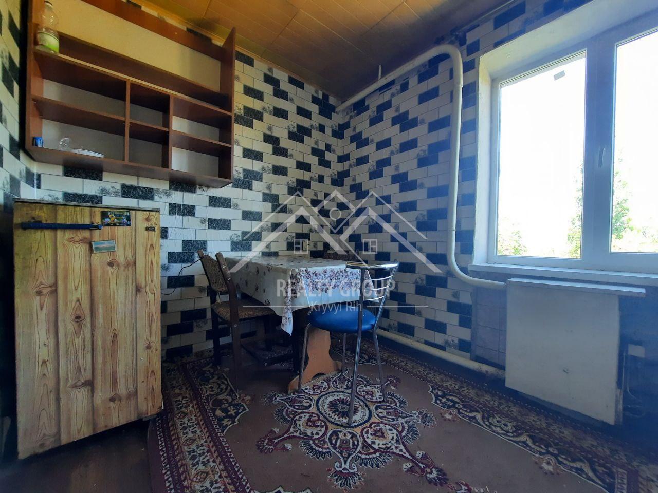Продаж 2-кімнатної квартири 40 м², Толстого 14
