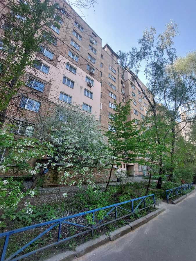Аренда 2-комнатной квартиры 45 м², Победы просп., 22