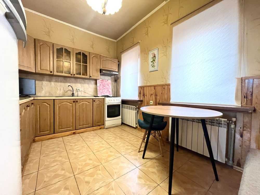 Продаж будинку 223.6 м², Києво-Мироцька вул.