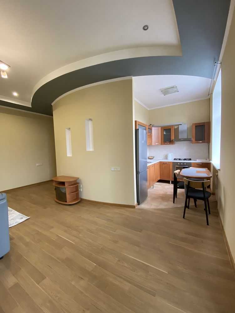 Аренда 2-комнатной квартиры 60 м², Ивана Мазепы ул., 4/6