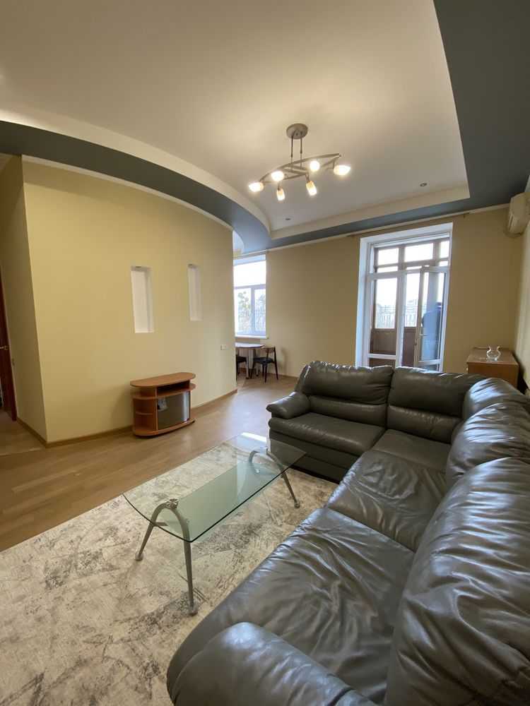 Аренда 2-комнатной квартиры 60 м², Ивана Мазепы ул., 4/6