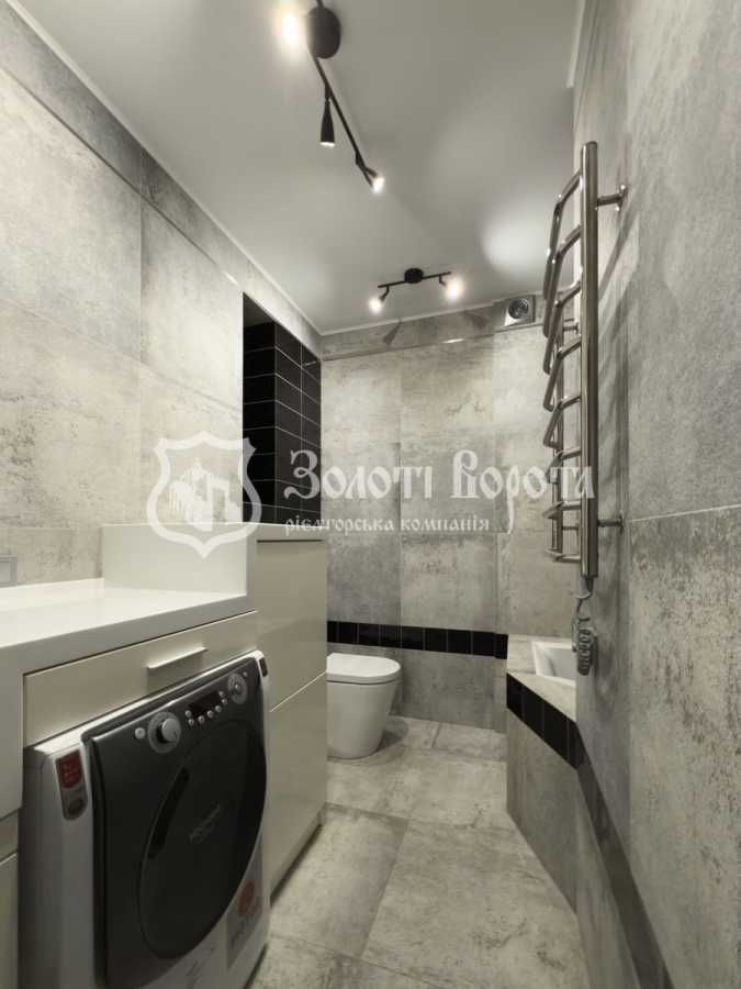 Продажа 1-комнатной квартиры 41 м², Завальная ул., 10В