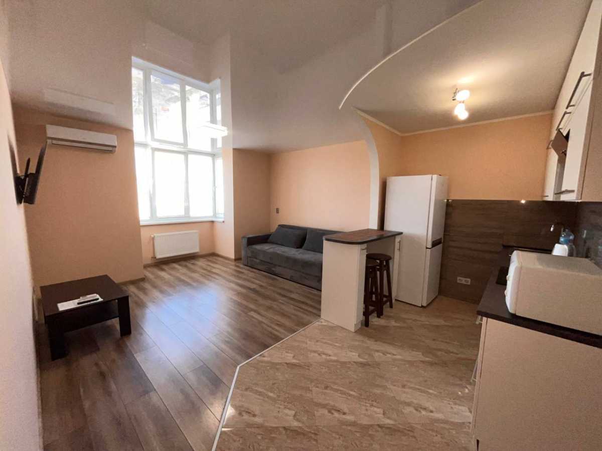 Аренда 1-комнатной квартиры 33 м², Пономарева ул., 26 К4