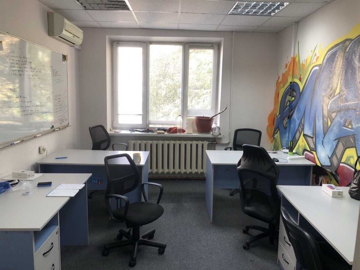 Продаж офісу 80 м², Мала Житомирська вул., 10