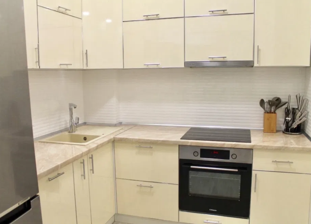 Продажа 1-комнатной квартиры 70 м², Гагаринское Плато ул.
