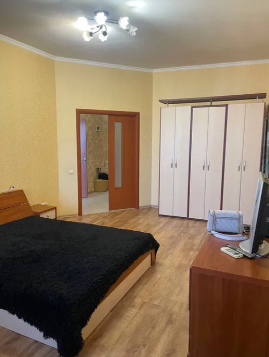 Продажа 1-комнатной квартиры 46 м², Пишоновская ул.