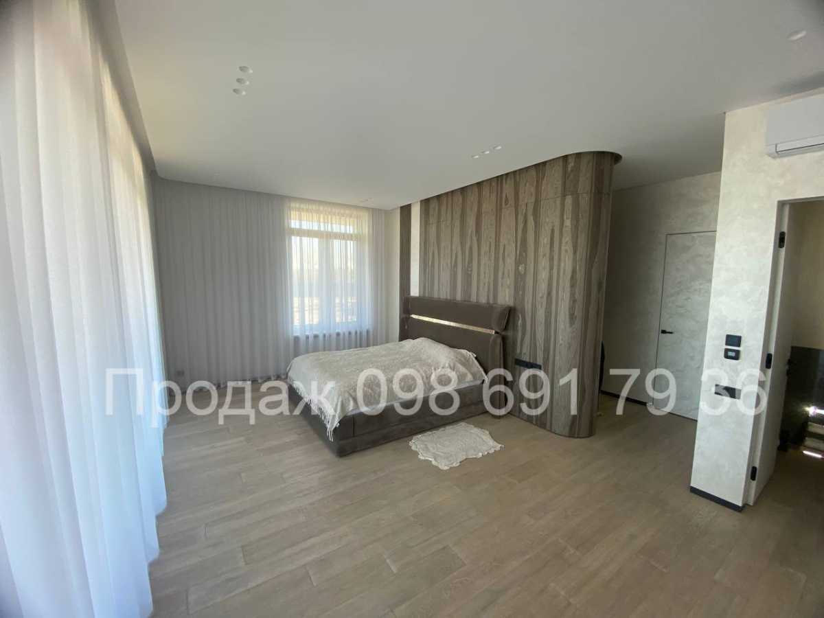 Продажа дома 320 м², Центральная ул.