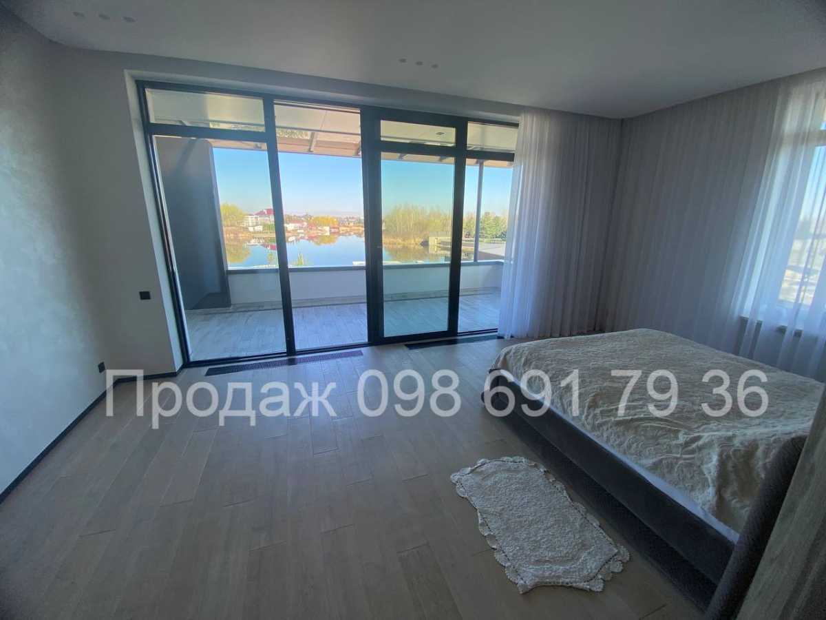 Продажа дома 320 м², Центральная ул.