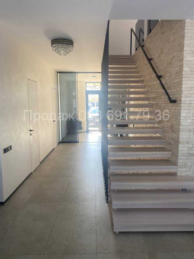 Продажа дома 320 м², Центральная ул.