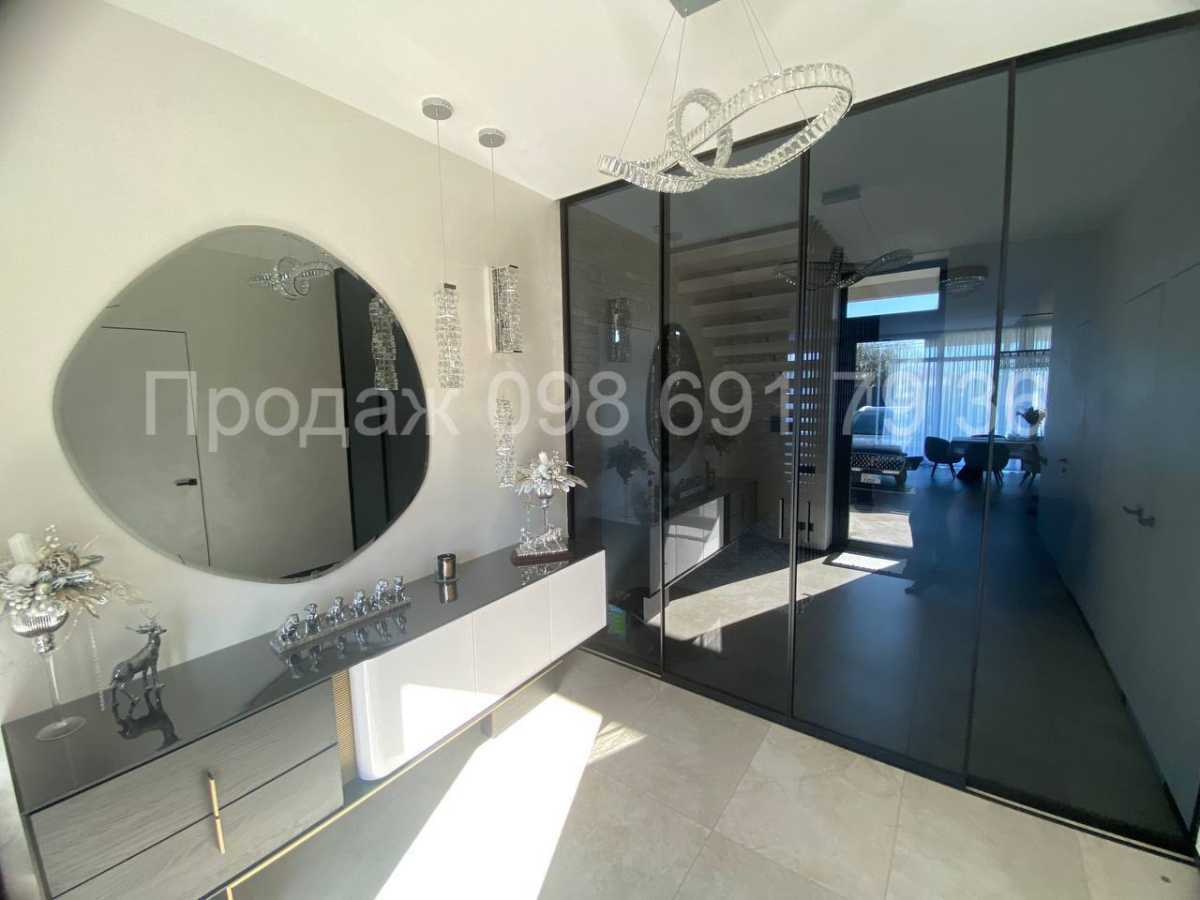 Продажа дома 320 м², Центральная ул.