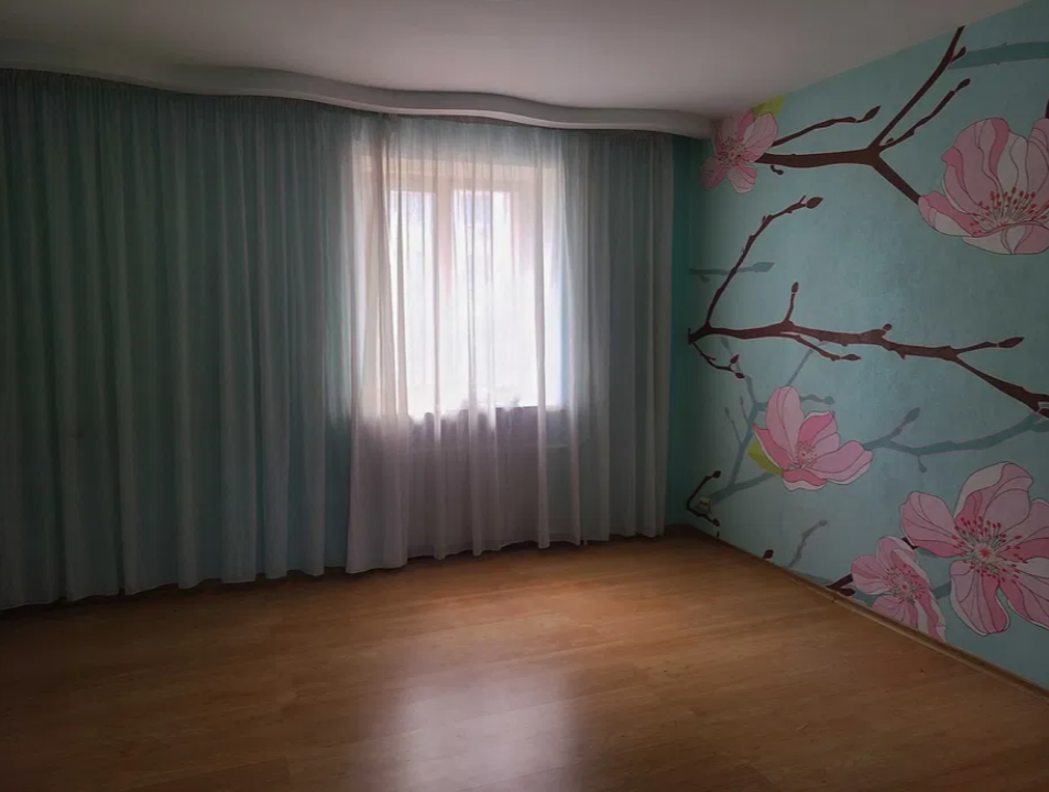 Продажа 3-комнатной квартиры 125 м², Левитана ул.