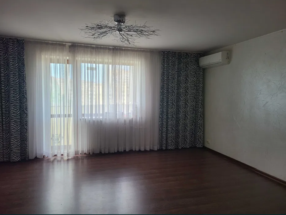 Продажа 3-комнатной квартиры 125 м², Левитана ул.