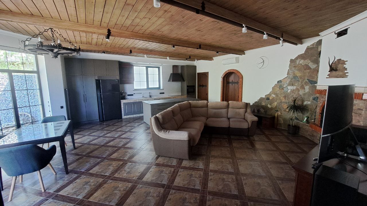 Продажа дома 220 м²