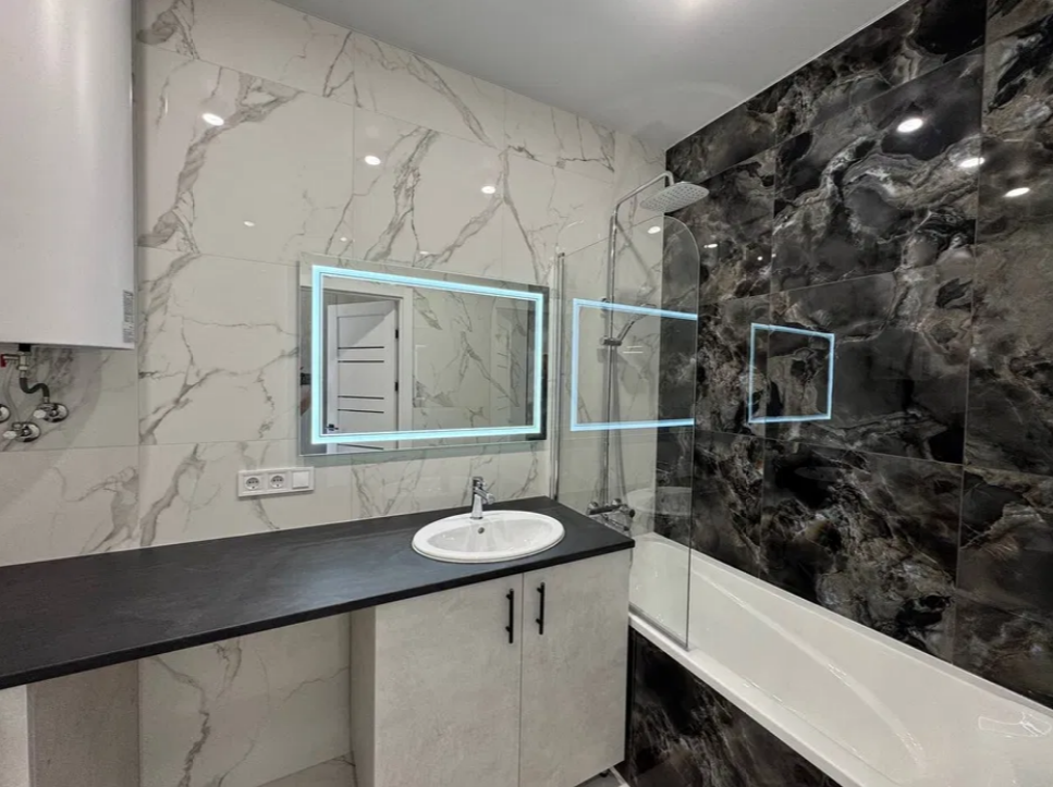Продаж 1-кімнатної квартири 46 м², Інглезі вул.