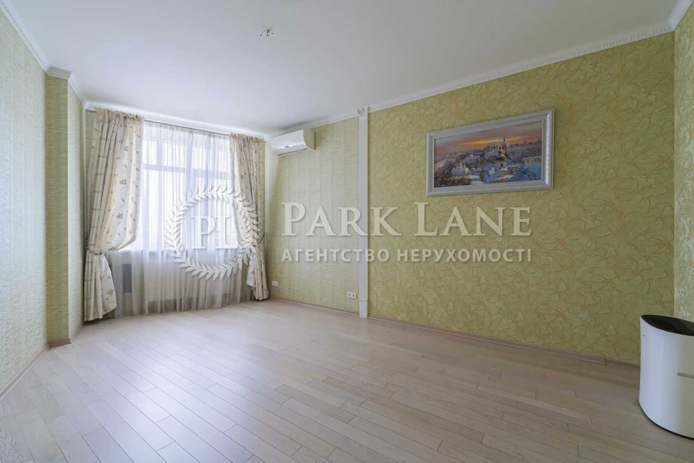 Продаж 3-кімнатної квартири 128 м², Старонаводницька вул., 6Б