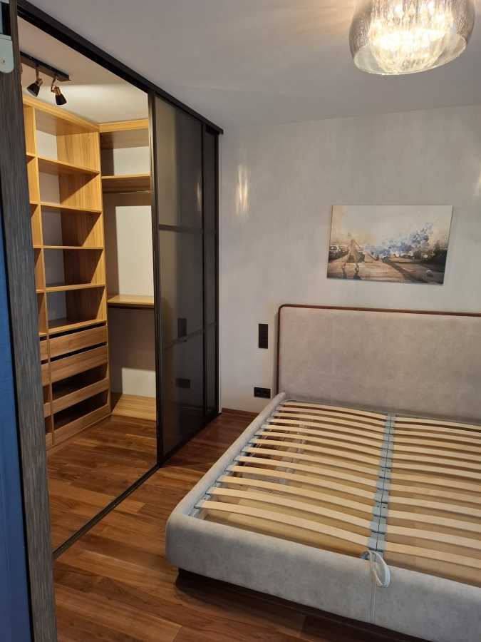 Продажа 2-комнатной квартиры 73 м², Демеевская ул., 13