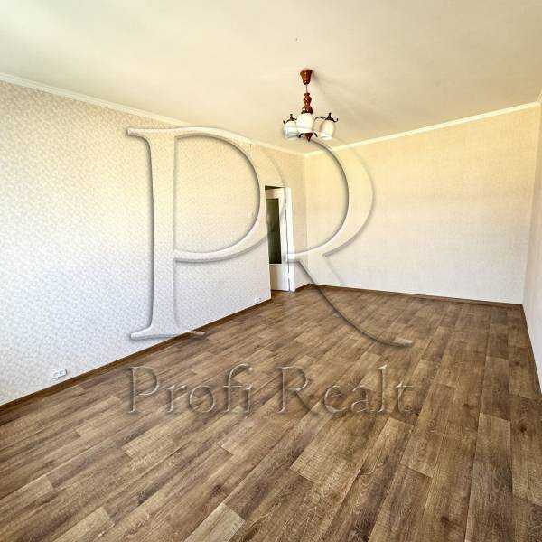 Продаж 1-кімнатної квартири 39 м², Княжий Затон вул., 17Б