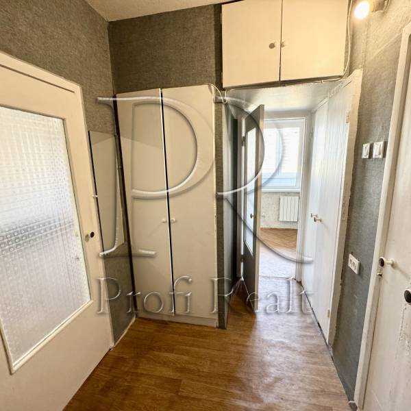 Продаж 1-кімнатної квартири 39 м², Княжий Затон вул., 17Б
