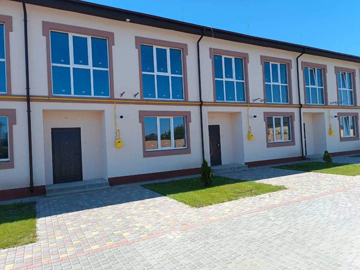 Продажа 2-комнатной квартиры 72 м², Ясная ул.