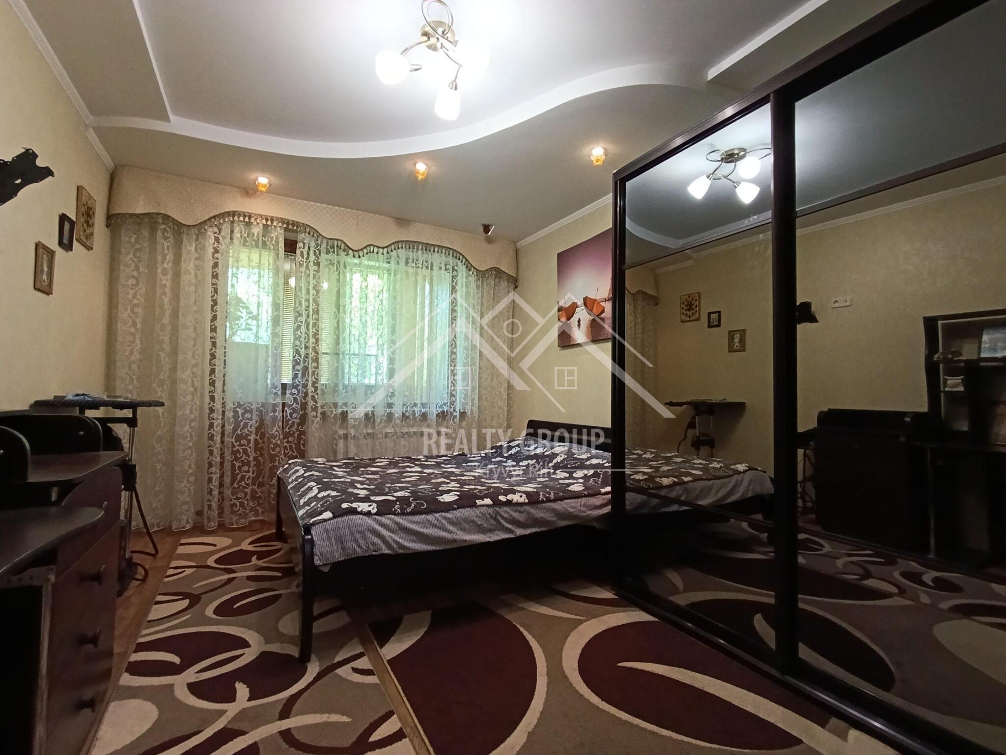 Продаж 3-кімнатної квартири 62.6 м², Івана Авраменка вул., 13