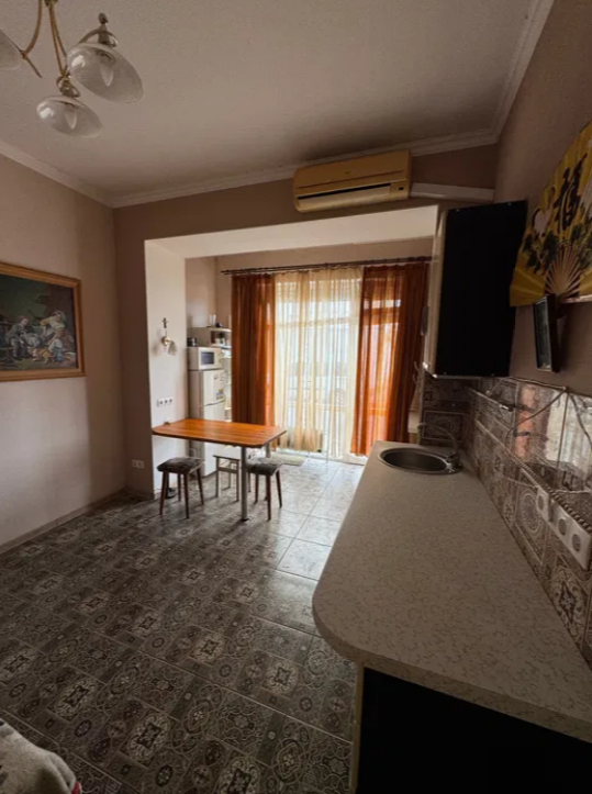 Продажа 1-комнатной квартиры 28 м², Дача Ковалевского ул.