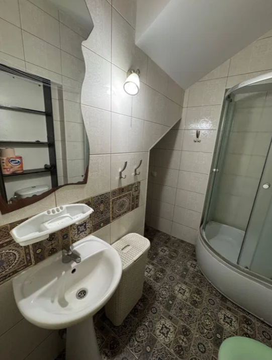 Продажа 1-комнатной квартиры 28 м², Дача Ковалевского ул.