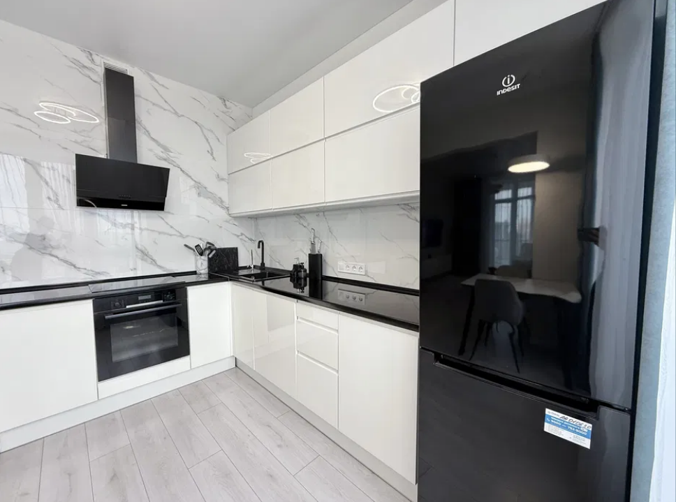 Продажа 3-комнатной квартиры 87 м², Толбухина ул.