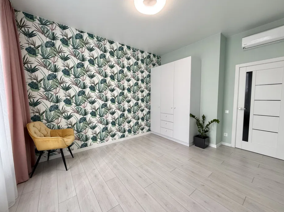 Продажа 3-комнатной квартиры 87 м², Толбухина ул.
