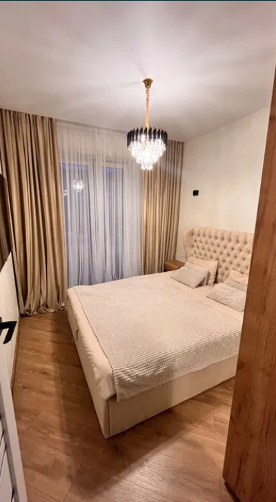 Продаж 1-кімнатної квартири 33 м², Інглезі вул.