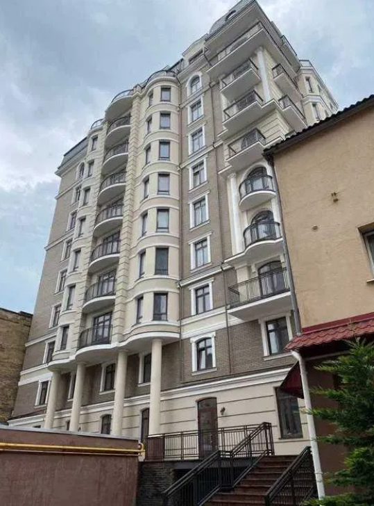 Продажа 1-комнатной квартиры 75 м², Бориса Литвака ул.