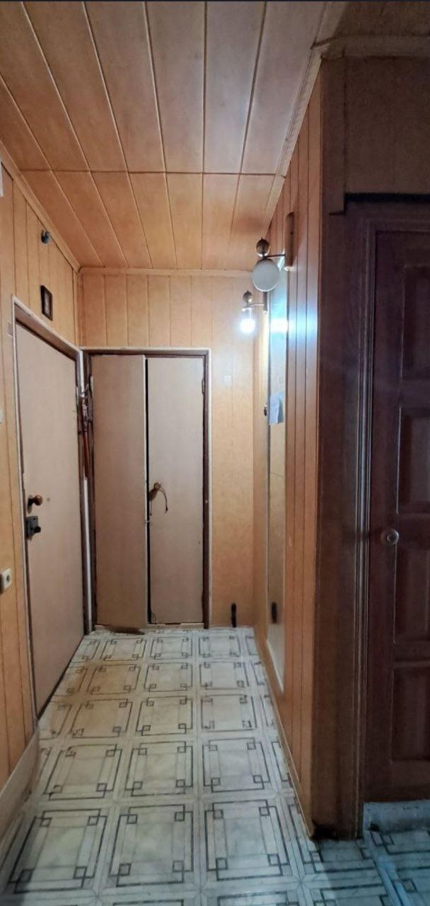 Продажа 4-комнатной квартиры 69 м², Архитекторов ул.