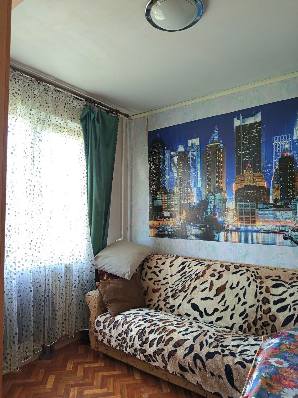 Продажа 4-комнатной квартиры 69 м², Архитекторов ул.