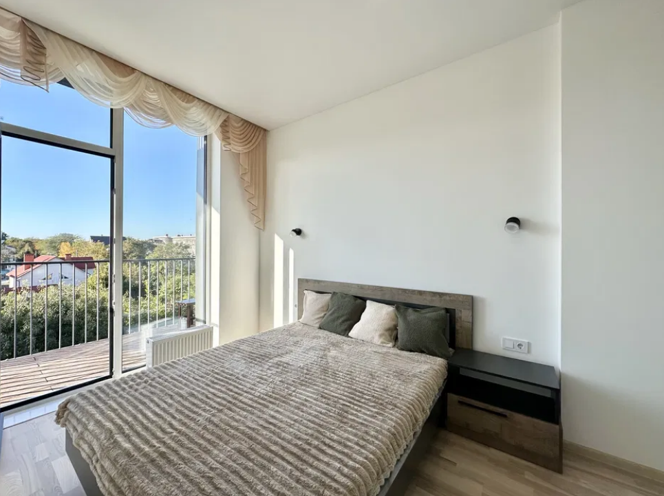 Продажа 1-комнатной квартиры 43 м², Авдеева-Черноморского ул.