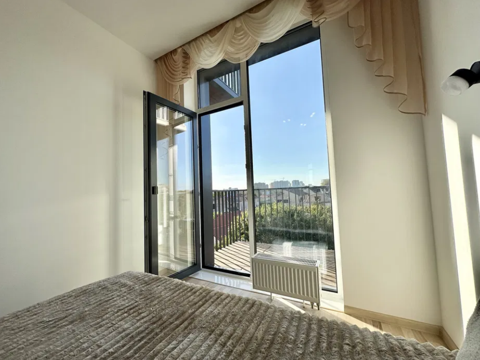 Продажа 1-комнатной квартиры 43 м², Авдеева-Черноморского ул.