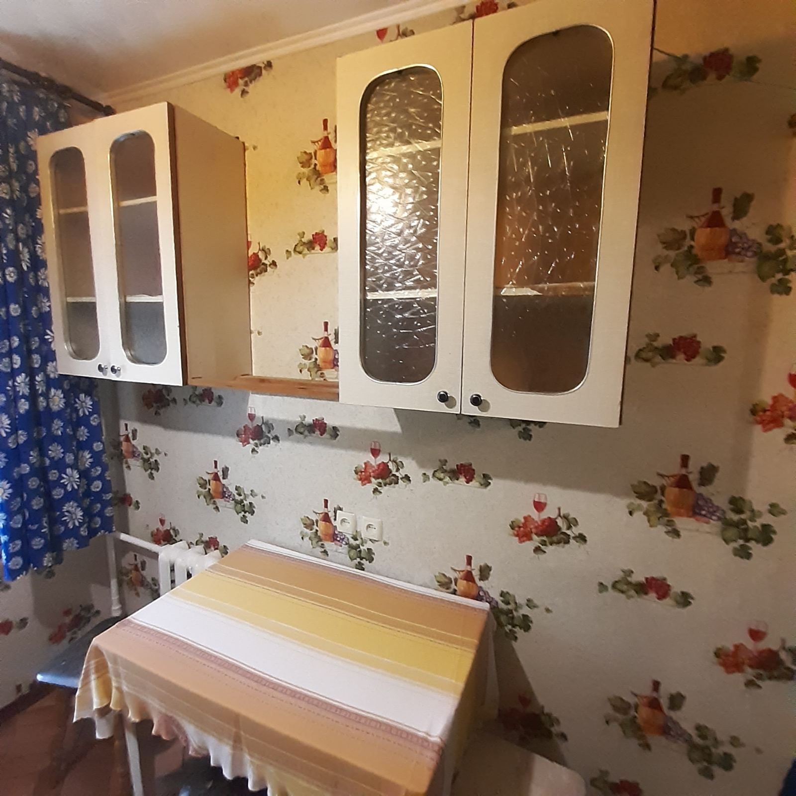 Оренда 1-кімнатної квартири 30 м², Василя Сухомлинського вул., 54