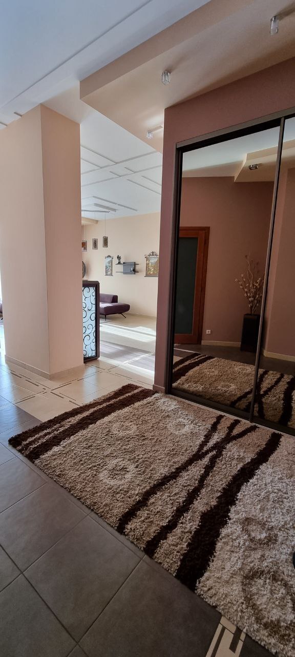 Аренда 1-комнатной квартиры 120 м², Лидерсовский бул., 5