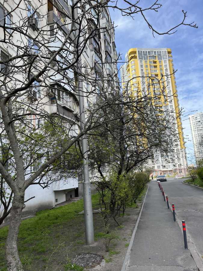 Продажа 3-комнатной квартиры 70 м², Челябинская, 15